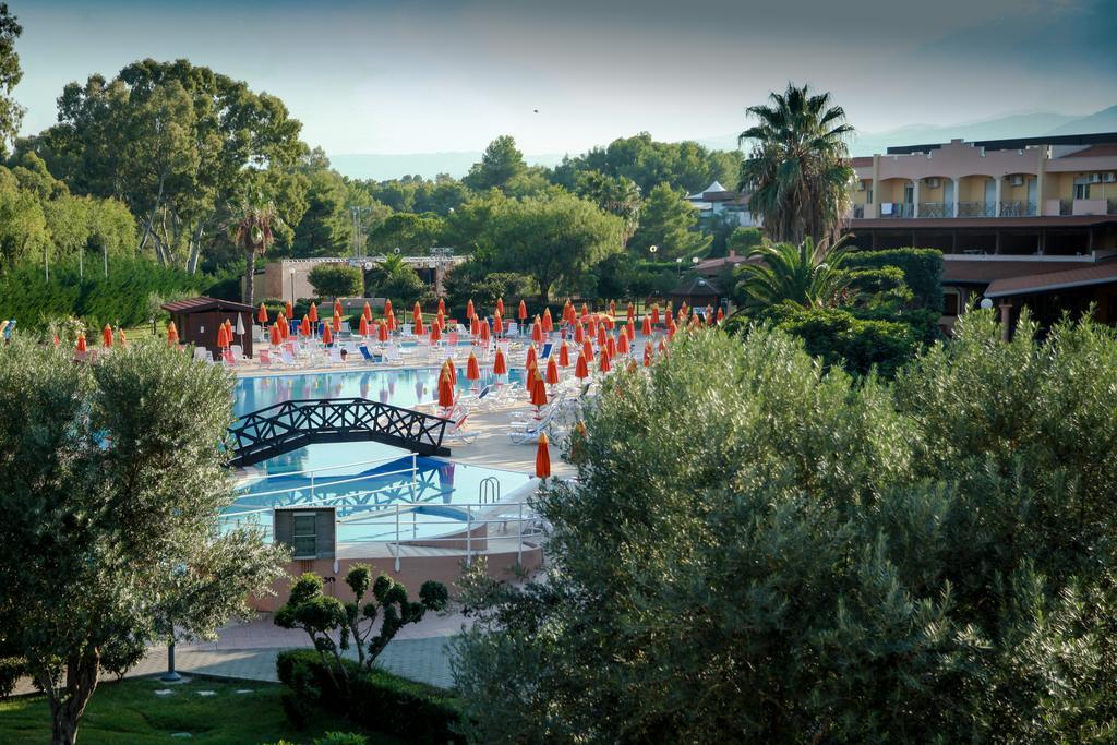 Villaggio Hotel Club Nova Siri Exterior foto